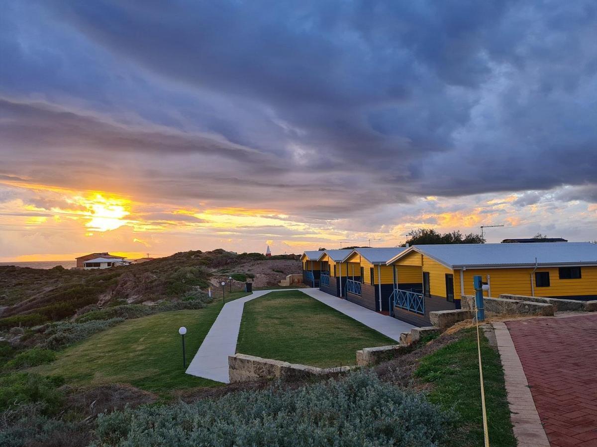 Hotel Dongara Tourist Park Port Denison Esterno foto